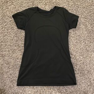 Black Lululemon Swiftly Tech